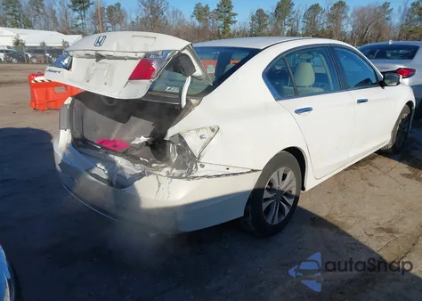 2015 Honda Accord Lx z USA, uszkodzony, nr VIN 1HGCR2F33FA177422